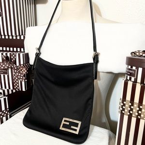 FENDI⭐️⭐️MAMA NEOPRENE BAGUETTE! FF LOGO